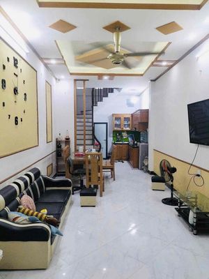 Nhà phố 35 m² · 4 PN · Đường Trần Khát Chân