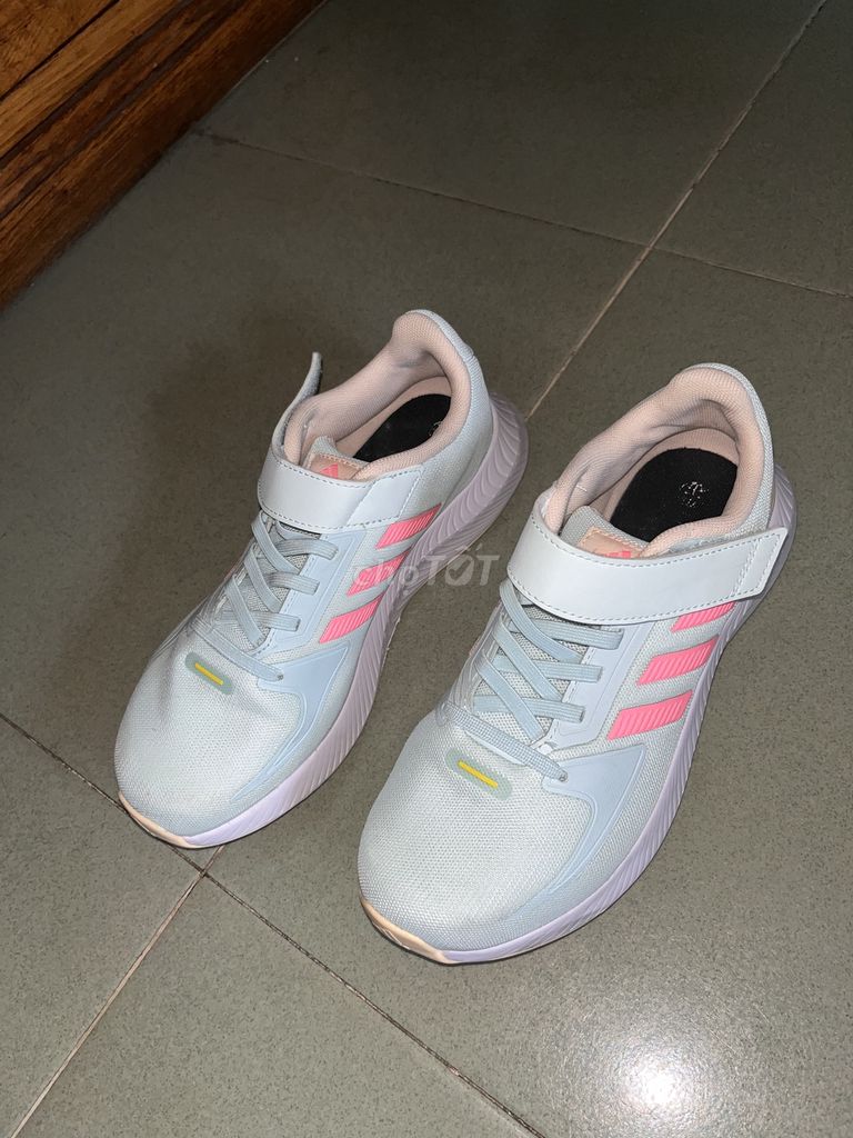 GIÀY ADIDAS CHÍNH HÃNG