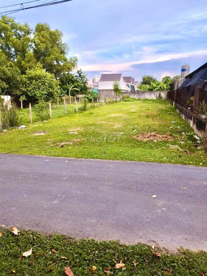 BÁN 500M2 ĐẤT MT NGUYỄN VIẾT XUÂN, THỊ TRẤN CỦ CHI GIÁ 520TR SHR