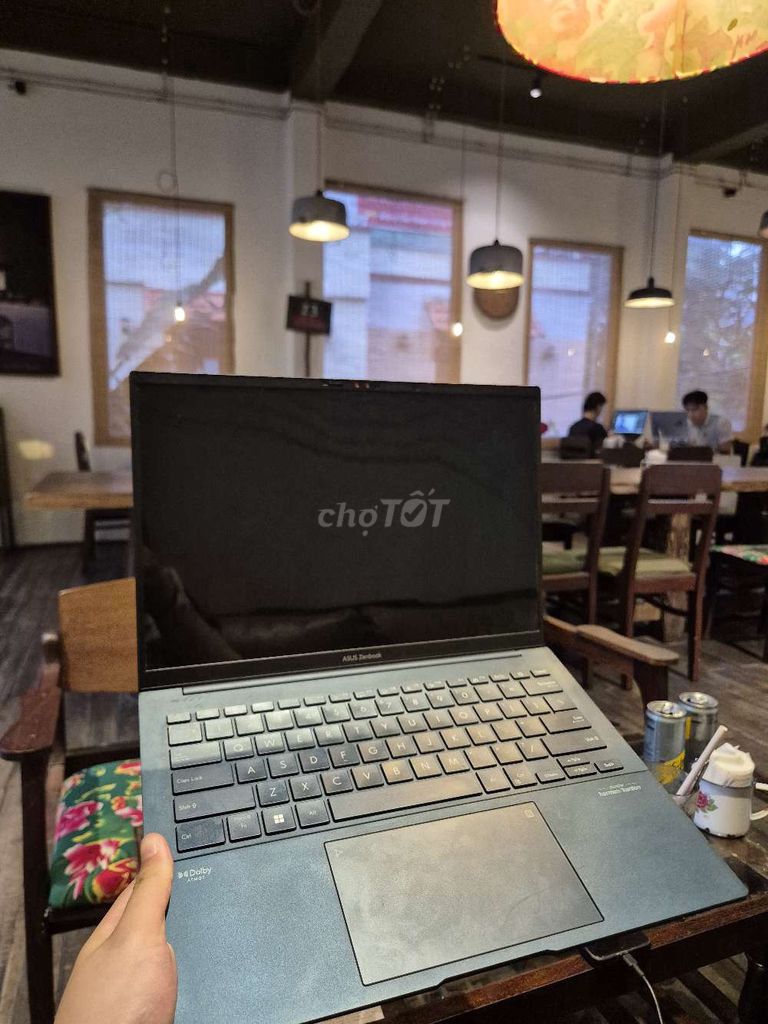 Asus Zenbook 14 Core Ultra 5 16GB/512GB. Mua bán Laptop tại Quận Liên Chiểu Đà Nẵng được đăng bởi Khanh Huyen hình 1
