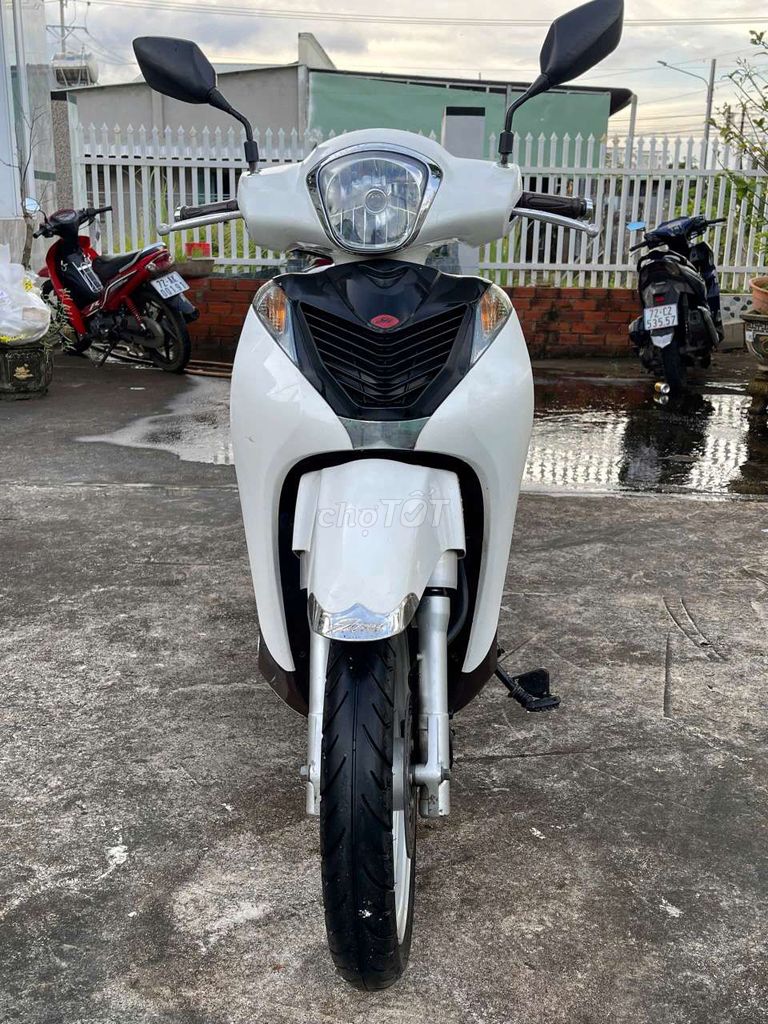 Cần bán xe, ai cần liên hệ ạ. Mua bán Xe máy tại Thành phố Bà Rịa Bà Rịa - Vũng Tàu được đăng bởi Nguyễn Hùng hình 1