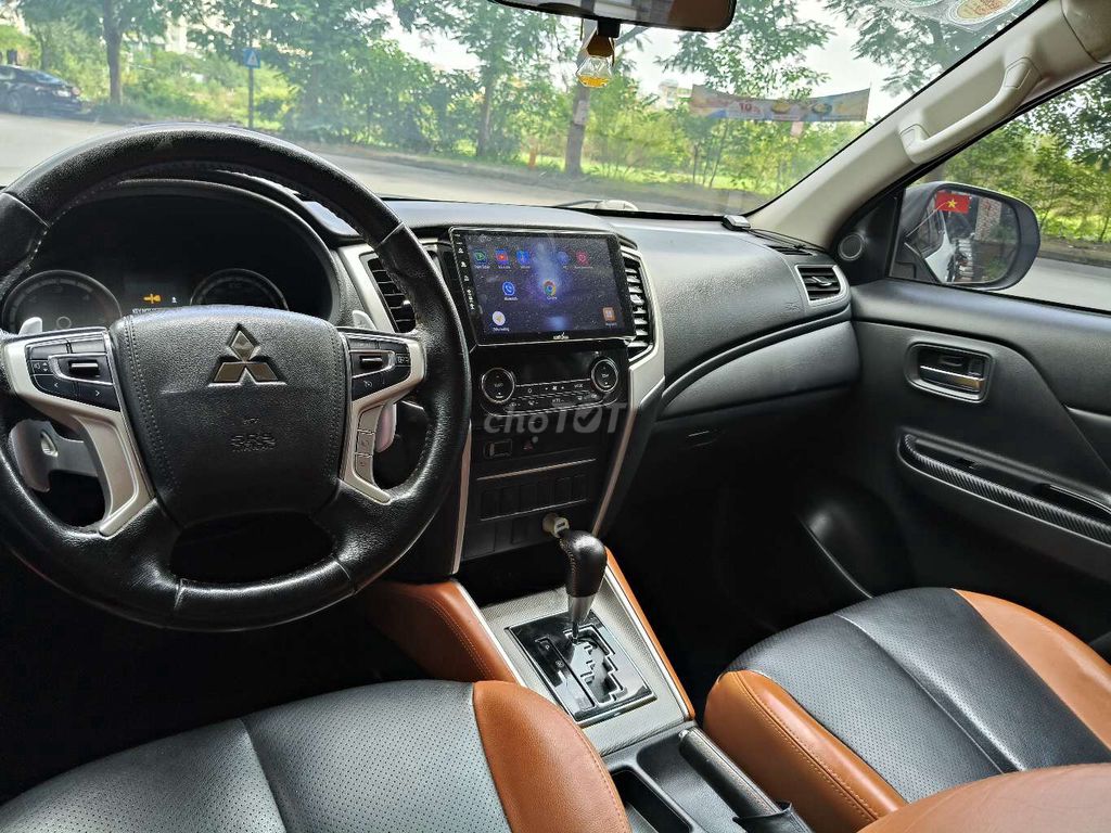 Triton GLS mivec athletes số tự động 1 cầu 2021. Mua bán Ô tô tại Huyện Thanh Trì Hà Nội được đăng bởi Chuyên mua bán xe Bán Tải Lướt  hình 11