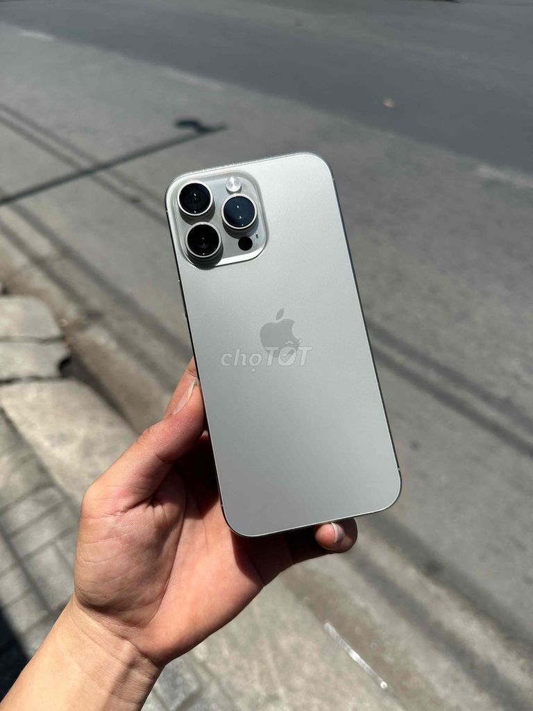 Apple iPhone 16 Pro Max 256GB Titan Tự Nhiên VN/A. Mua bán Điện thoại tại Thành phố Nha Trang Khánh Hòa được đăng bởi Việt hình 1