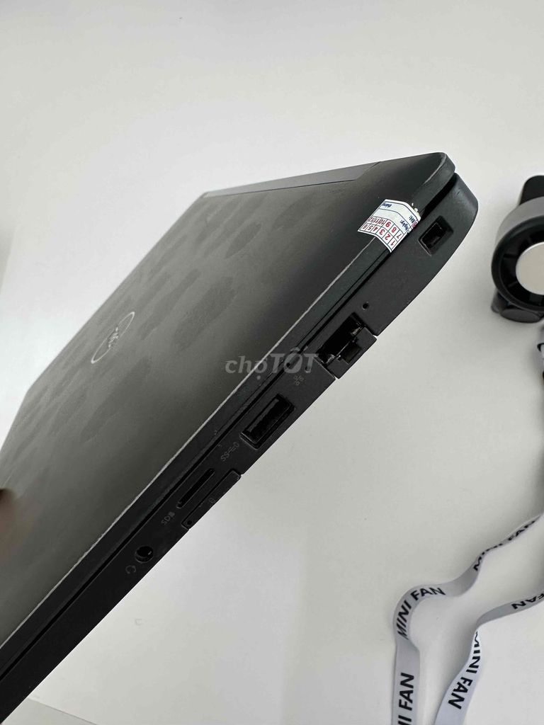 Dell Latitude 7490 i7 8GB/256GB Đen. Mua bán Laptop tại Thành phố Thanh Hóa Thanh Hóa được đăng bởi Thy Lynh hình 1
