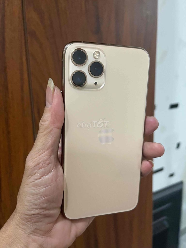 Apple iPhone 11 Pro 256GB Vàng. Mua bán Điện thoại tại Quận Bình Tân Tp Hồ Chí Minh được đăng bởi nguyen van vu hình 1