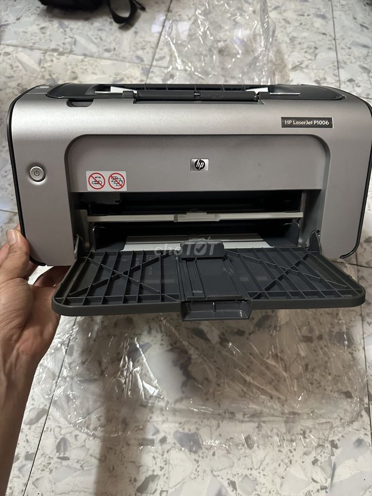 Máy in HP Laserjet 1006 nhỏ gọn còn mới trên 98%