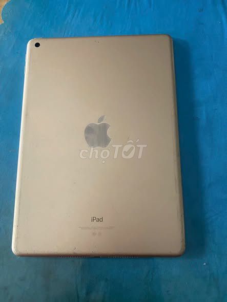 Apple iPad Gen 5 Vàng. Mua bán Máy tính bảng tại Quận 1 Tp Hồ Chí Minh được đăng bởi Hội Đồ Điện Tử hình 1