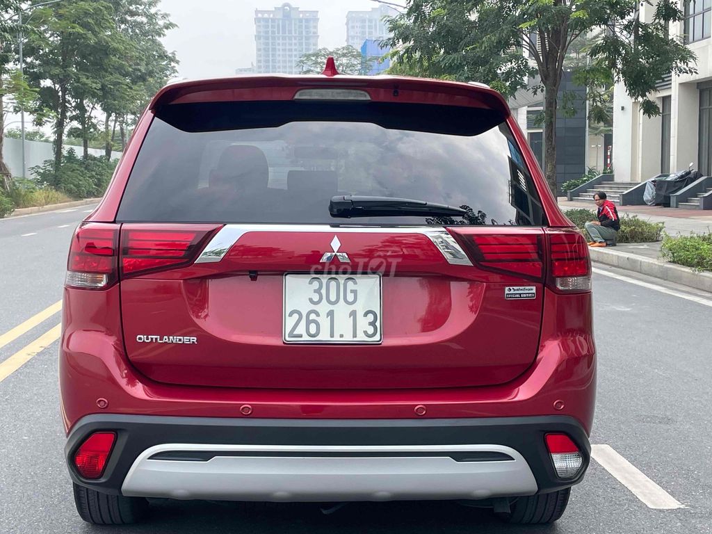 Mitsubishi Outlander 2020 bản Pre Special Edition. Mua bán Ô tô tại Quận Cầu Giấy Hà Nội được đăng bởi Mr Hiếu  hình 4