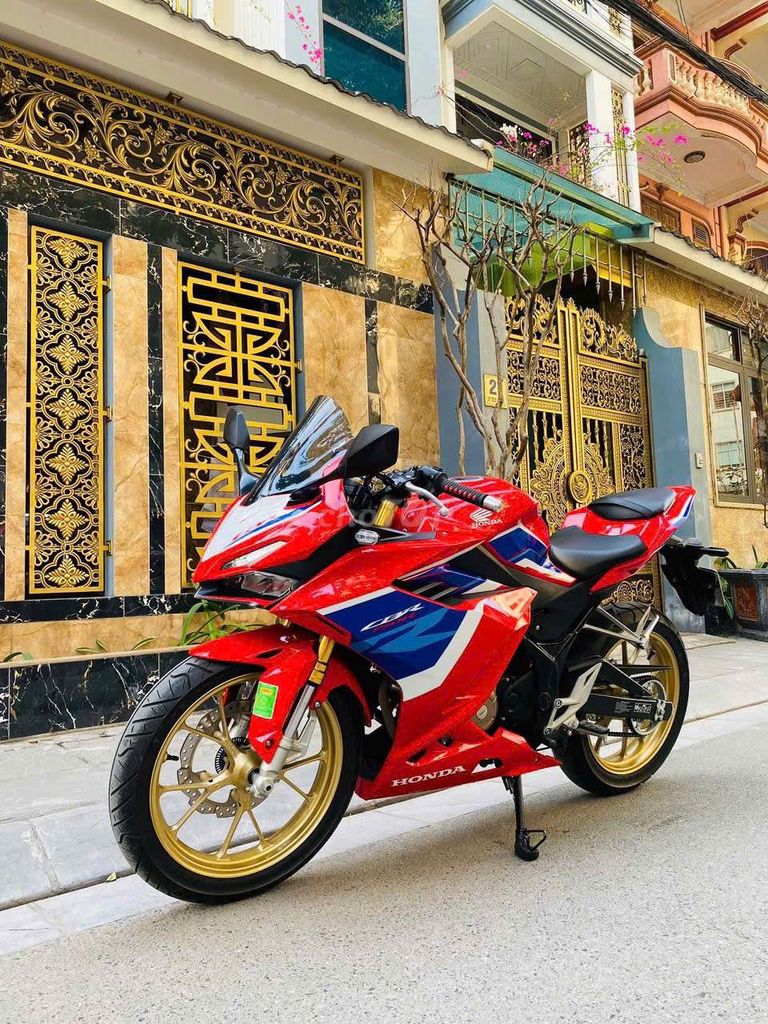 Honda CBR 150 2024 ☀️biển số TP
Xe lướt mới nhất