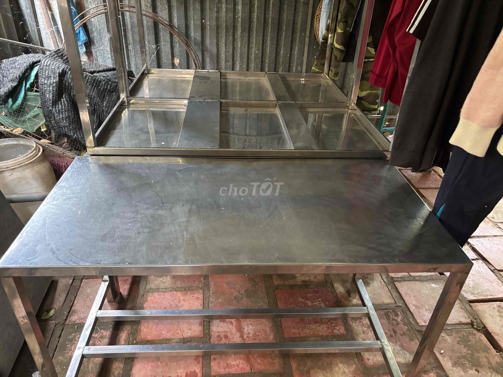 Bàn Inox 304. Mua bán Bàn ghế tại Thành phố Mỹ Tho Tiền Giang được đăng bởi BaMinhĐăng hình 1