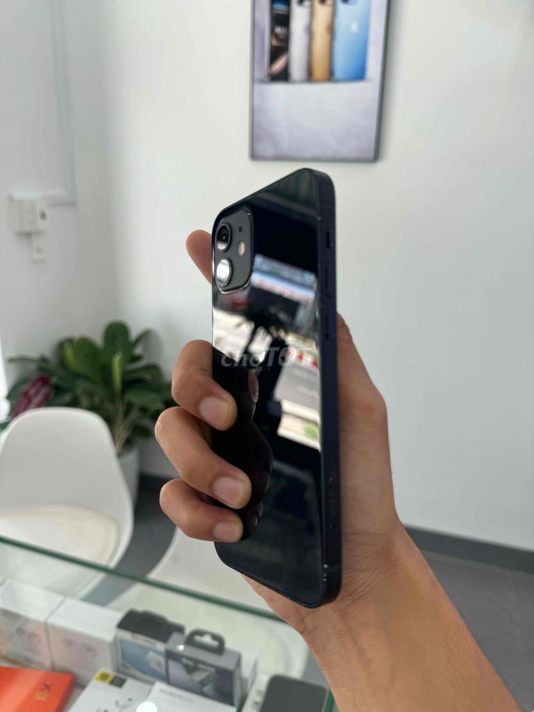 Apple iPhone 12 64GB Đen Lỗi SIM. Mua bán Điện thoại tại Thành phố Huế Thừa Thiên Huế được đăng bởi Pan Phone hình 1