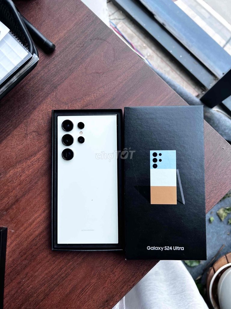 Samsung Galaxy S24 Ultra. Mua bán Điện thoại tại Quận Thanh Xuân Hà Nội được đăng bởi Hoang Tam Anh hình 1