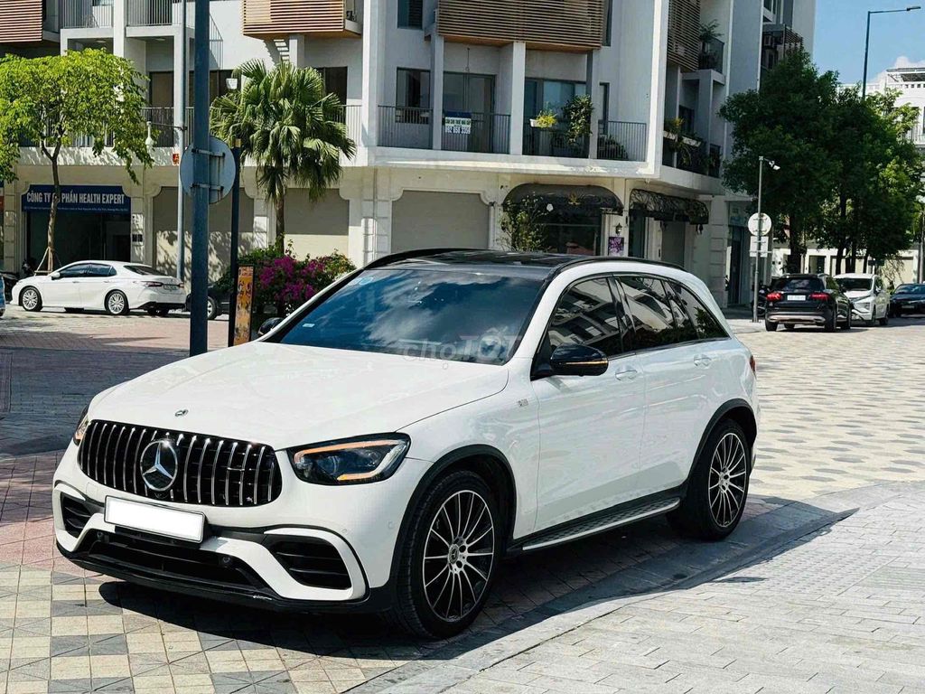 Mercedes Benz GLC 2021 200 4Matic - 22000 km. Mua bán Ô tô tại Quận Hà Đông Hà Nội được đăng bởi Toyota Hà Đông Tsure hình 2