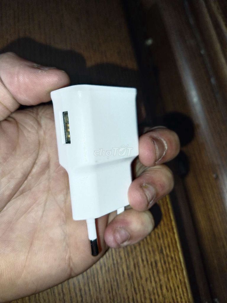 Củ sạc Samsung Trắng đã dùng. Mua bán Phụ kiện (Màn hình, Chuột...) tại Thành phố Vinh Nghệ An được đăng bởi khánh Trần hình 1