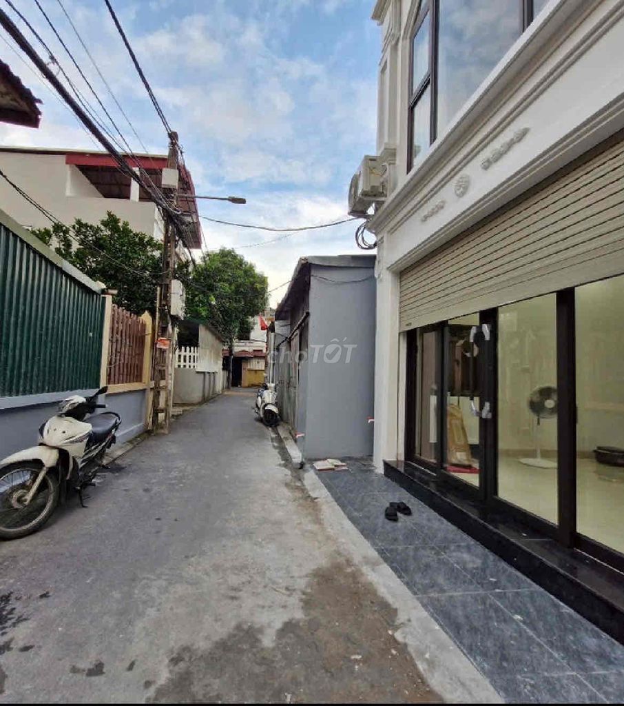 BÁN NHÀ MỚI KONH CỔ BÌ GIA LÂM XE OTO ĐỖ CỮA. Mua bán Nhà ở tại Huyện Gia Lâm Hà Nội được đăng bởi Nguyễn Thế Anh hình 2