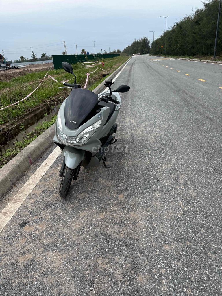 PCX đời đèn led 2014. Mua bán Xe máy tại Huyện Kim Bảng Hà Nam được đăng bởi Nokia cổ hình 1