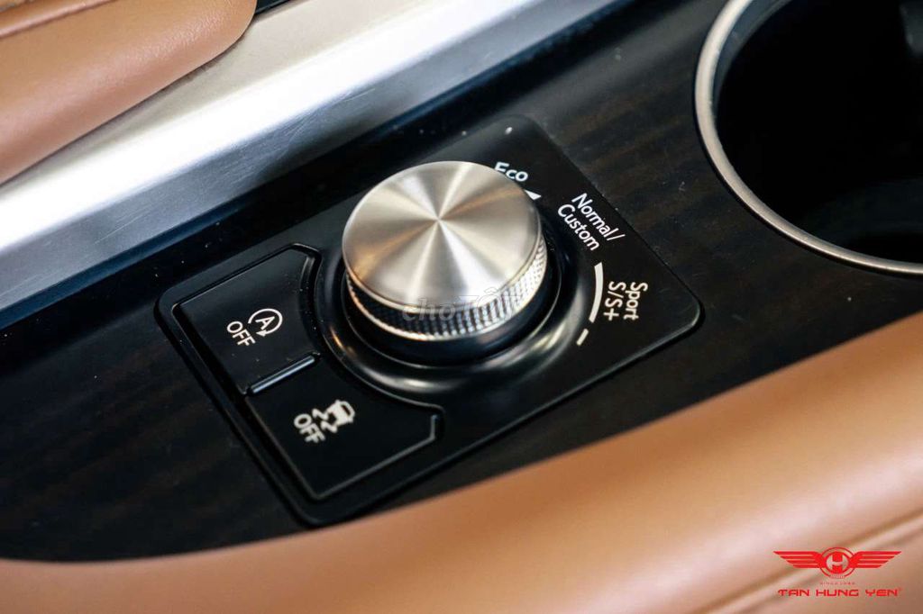 Lexus RX300 ,2020 lăn bánh 6v KM,màu đen nt nâu. Mua bán Ô tô tại Quận Hải Châu Đà Nẵng được đăng bởi TÂN HƯNG YÊN AUTO hình 8