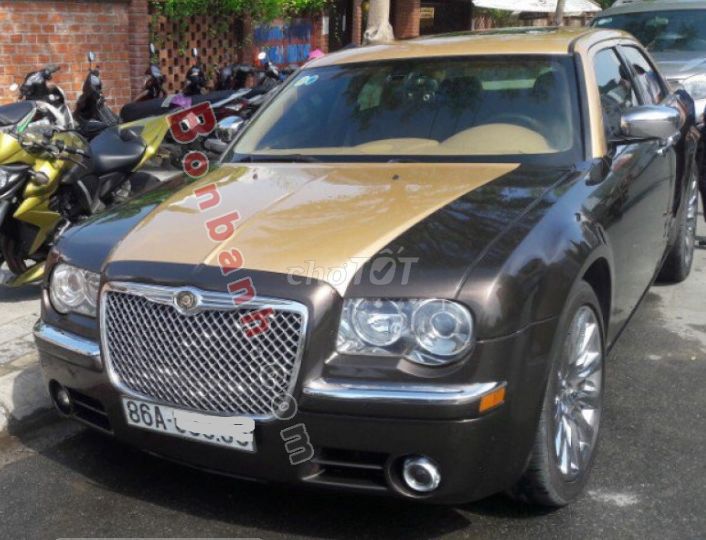 Mua bán xe Chrysler 300C 2009 đã sử dụng giá 990 triệu. Trao đổi: 0944841448