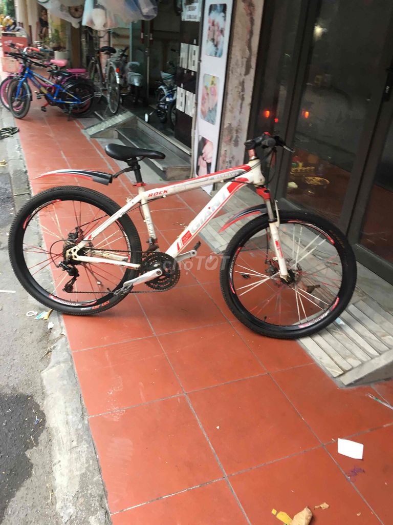 bán xe địa hình cỡ 26 : 97 lý hồng nhật. Mua bán Xe đạp tại Quận Hải An Hải Phòng được đăng bởi vũ đình ca hình 3