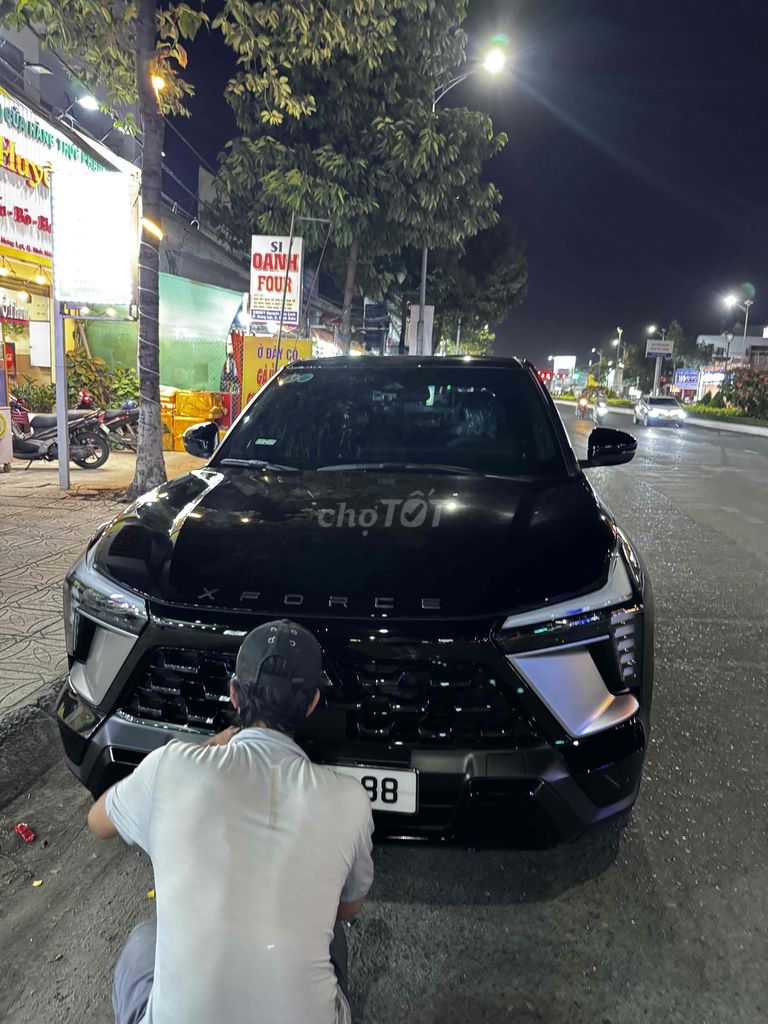 Xforce Ultimate , màu đen, like new, 4111 km. Mua bán Ô tô tại Quận 8 Tp Hồ Chí Minh được đăng bởi Minh Dominic hình 6