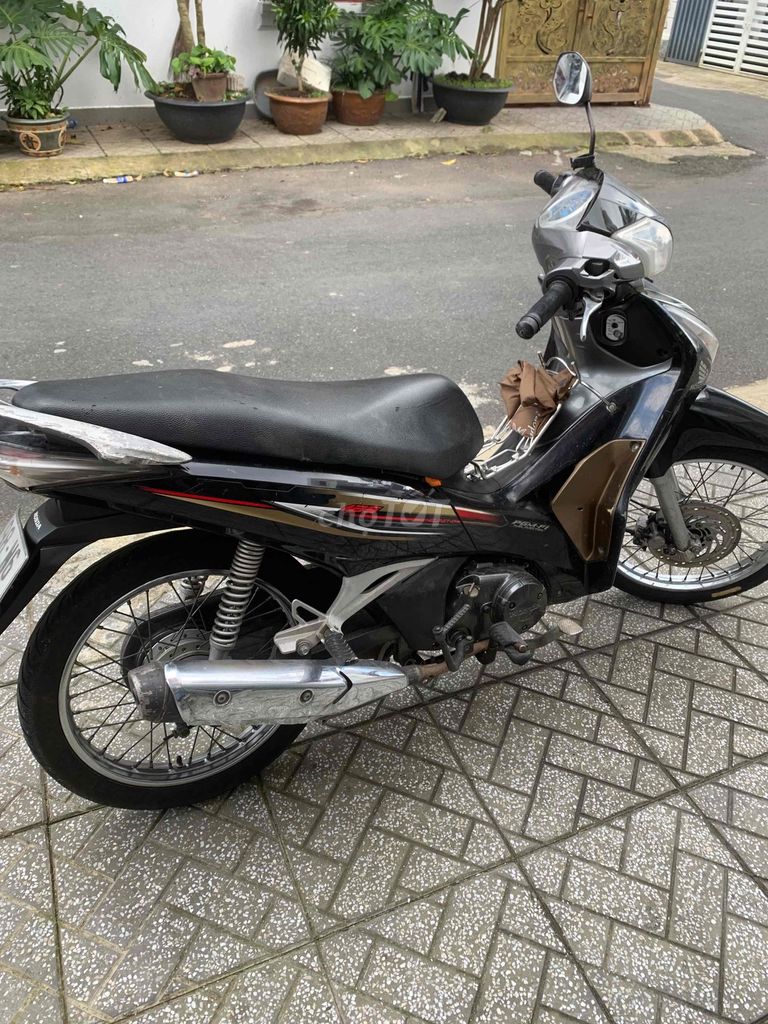 future fi 125 máy êm mạnh gtdd tiết kiệm xăng. Mua bán Xe máy tại Thành phố Đà Lạt Lâm Đồng được đăng bởi Như Ý hình 5