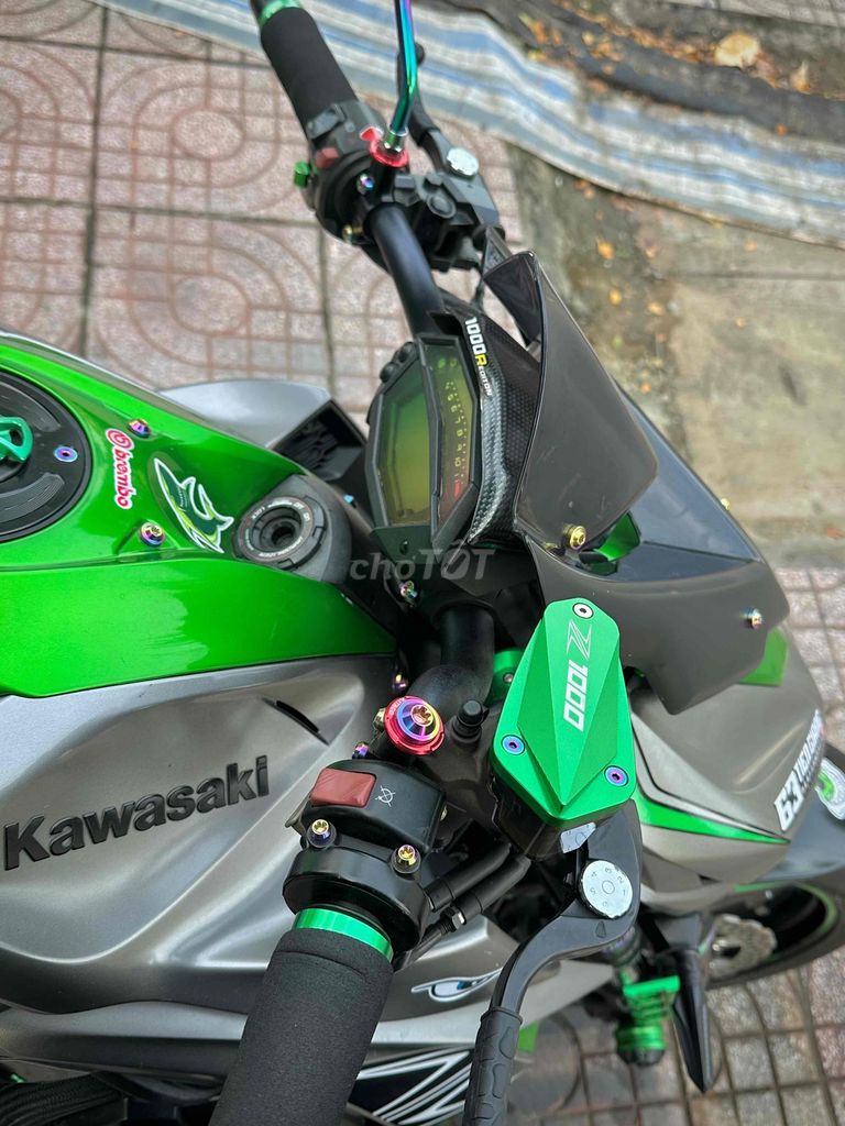 Kawasaki Z1000 Đen Xanh lá 2016 bao zin chính chủ. Mua bán Xe máy tại Thị xã Cai Lậy Tiền Giang được đăng bởi Khang hình 5