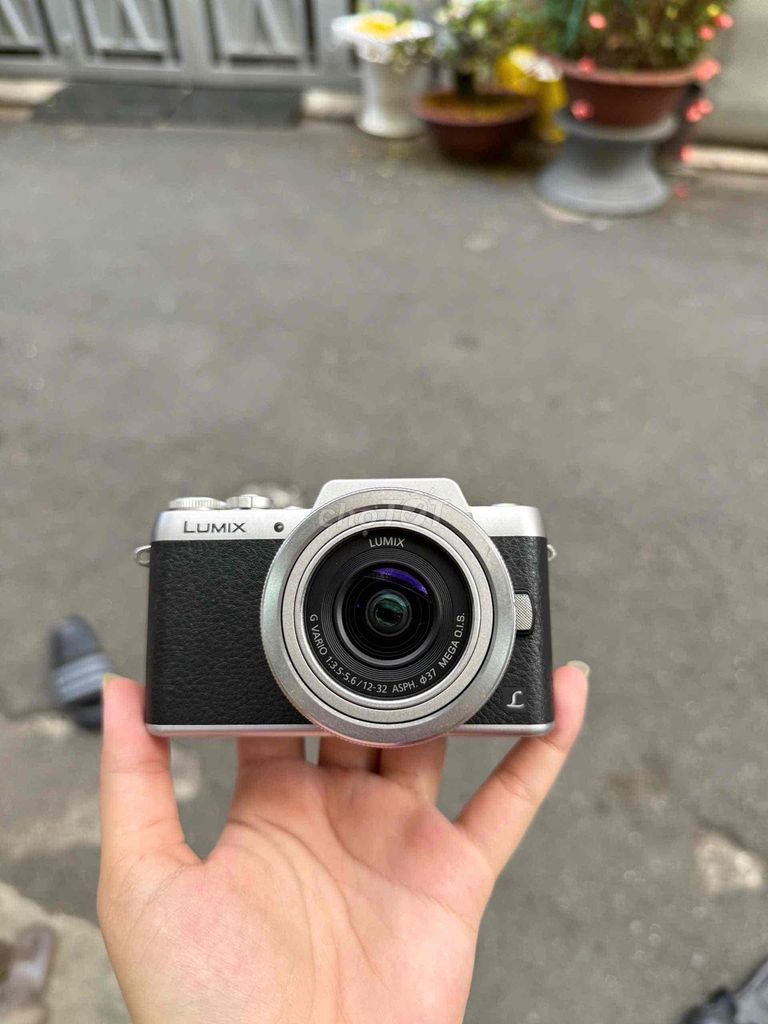 Máy ảnh Panasonic DMC-GF8 Bạc, Đen. Mua bán Máy ảnh, Máy quay tại Quận Phú Nhuận Tp Hồ Chí Minh được đăng bởi Khánh máy ảnh top 1 hình 1