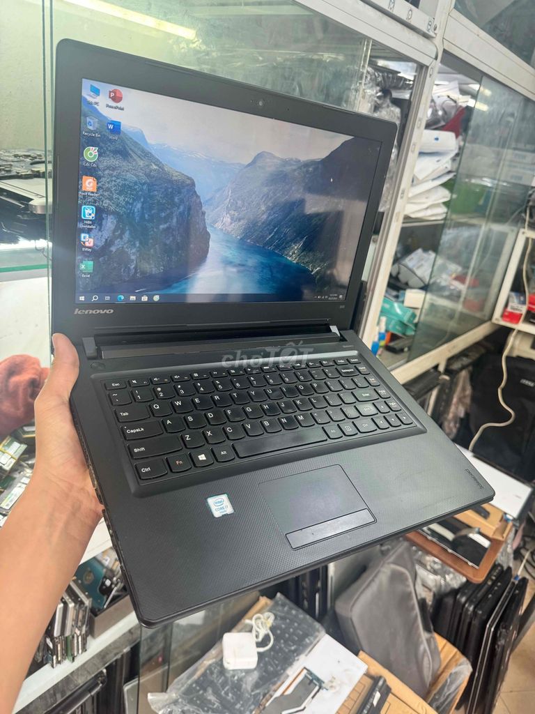 ideapad 300-14 i7 6500U 8G 256G 14 inch