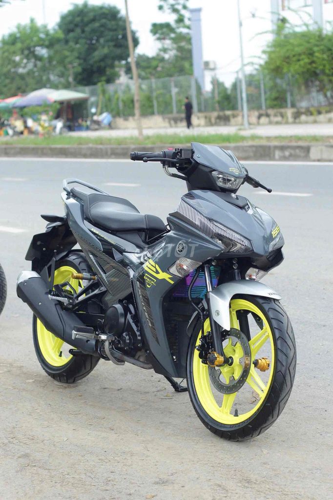 siêu phẩm ex155 date 2022 chạy chuẩn hơn 7000km. Mua bán Xe máy tại Quận Hoàng Mai Hà Nội được đăng bởi Thành hình 1