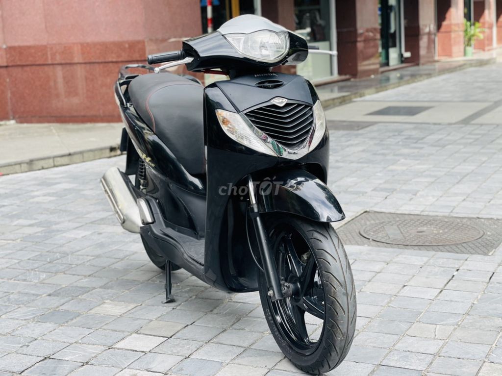 HONDA SH 150I NHẬP KHẨU XE CHÍNH CHỦ BIỂN HÀ NỘI. Mua bán Xe máy tại Quận Bắc Từ Liêm Hà Nội được đăng bởi THANH BÌNH hình 1