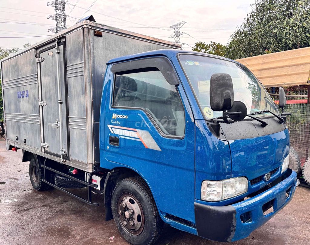Bán gấp kia 1.1 tấn đời 2013 thùng kín 3m4. Mua bán Xe tải, xe ben tại Thành phố Thuận An Bình Dương được đăng bởi Xe tải Bình Dương hình 1