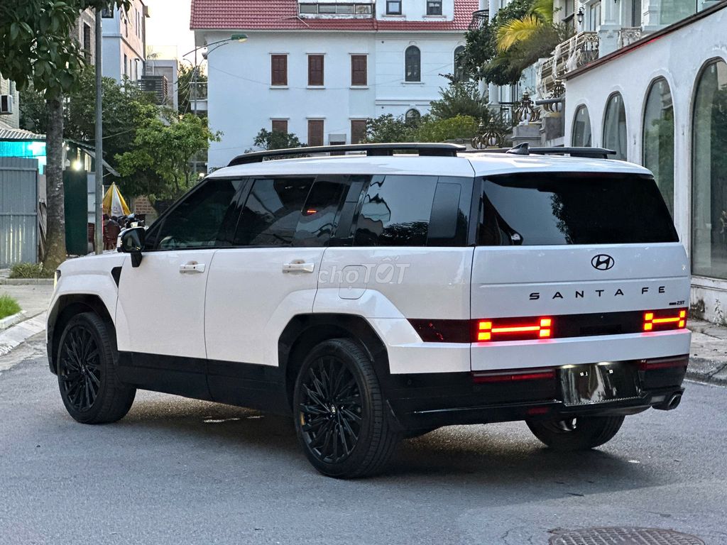 Hyundai SantaFe Calligraphy 2.5L Turbo HTRAC. Mua bán Ô tô tại Quận Bắc Từ Liêm Hà Nội được đăng bởi Phạm Quang Tuấn hình 4