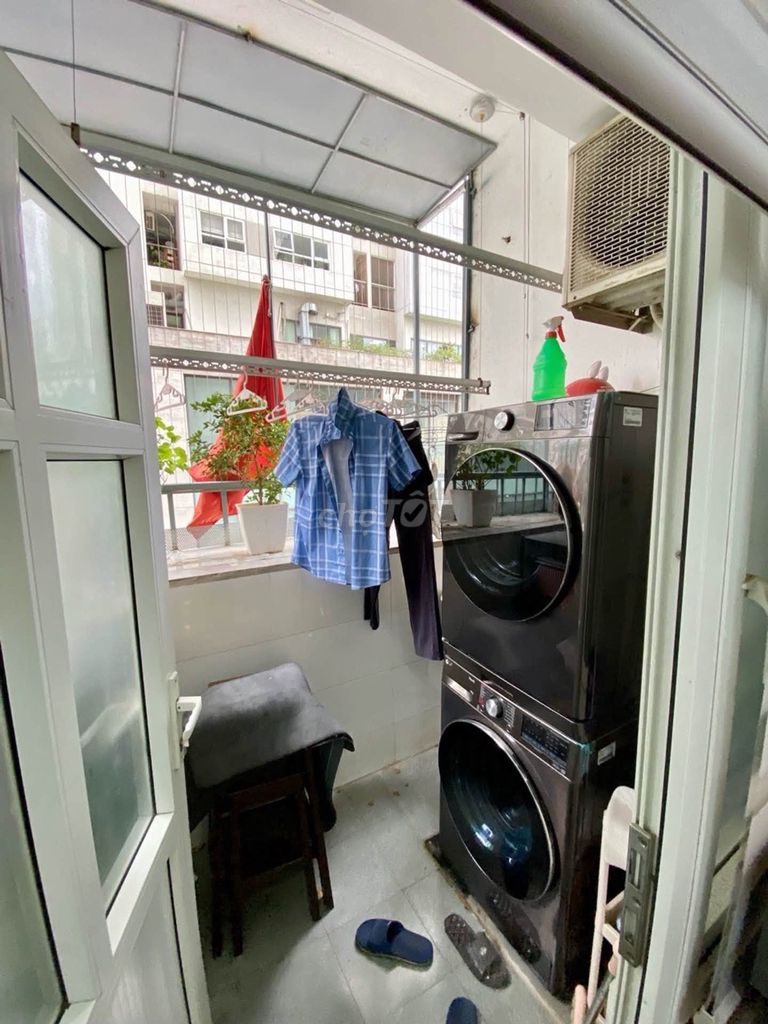Продается квартира Le Van Luong площадью 55 м², 2 спальни, полностью меблированная