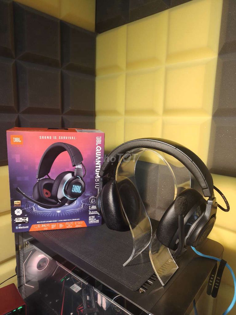 tai nghe JBL Quantum 810 Wireless ( like new). Mua bán Tivi, Âm thanh tại Thành phố Thủ Đức Tp Hồ Chí Minh được đăng bởi Kuro Chan hình 4