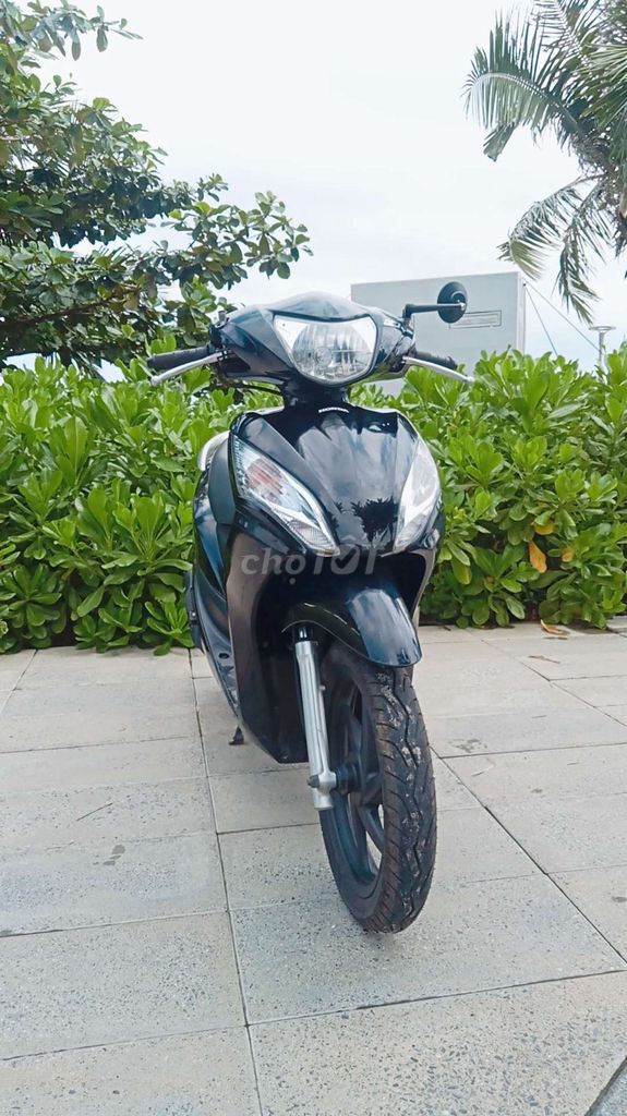 Xe Honda Vision 110cc BS 43 Đen Bóng đẹp Máy Êm Ru. Mua bán Xe máy tại Quận Thanh Khê Đà Nẵng được đăng bởi Trần Khải hình 2