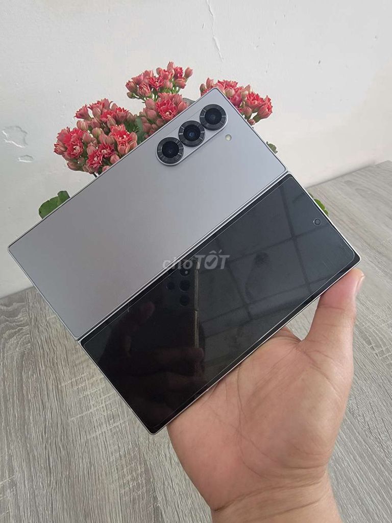 Về em Z Fold6 2sim 12/256gb zin đẹp likenew 99%. Mua bán Điện thoại tại Quận Gò Vấp Tp Hồ Chí Minh được đăng bởi Dương Điện Thoại giá rẻ  hình 1