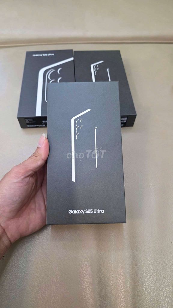 JetBlack / PinkGold Samsung Galaxy S25 Ultra 256GB. Mua bán Điện thoại tại Quận 1 Tp Hồ Chí Minh được đăng bởi Lê Hữu Hiếu hình 1