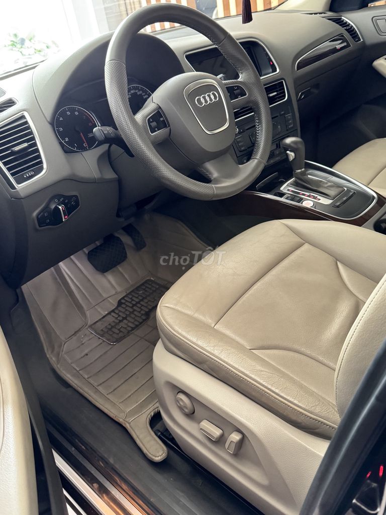 Audi Q5 Nâu Xăng Tự động 5 chỗ