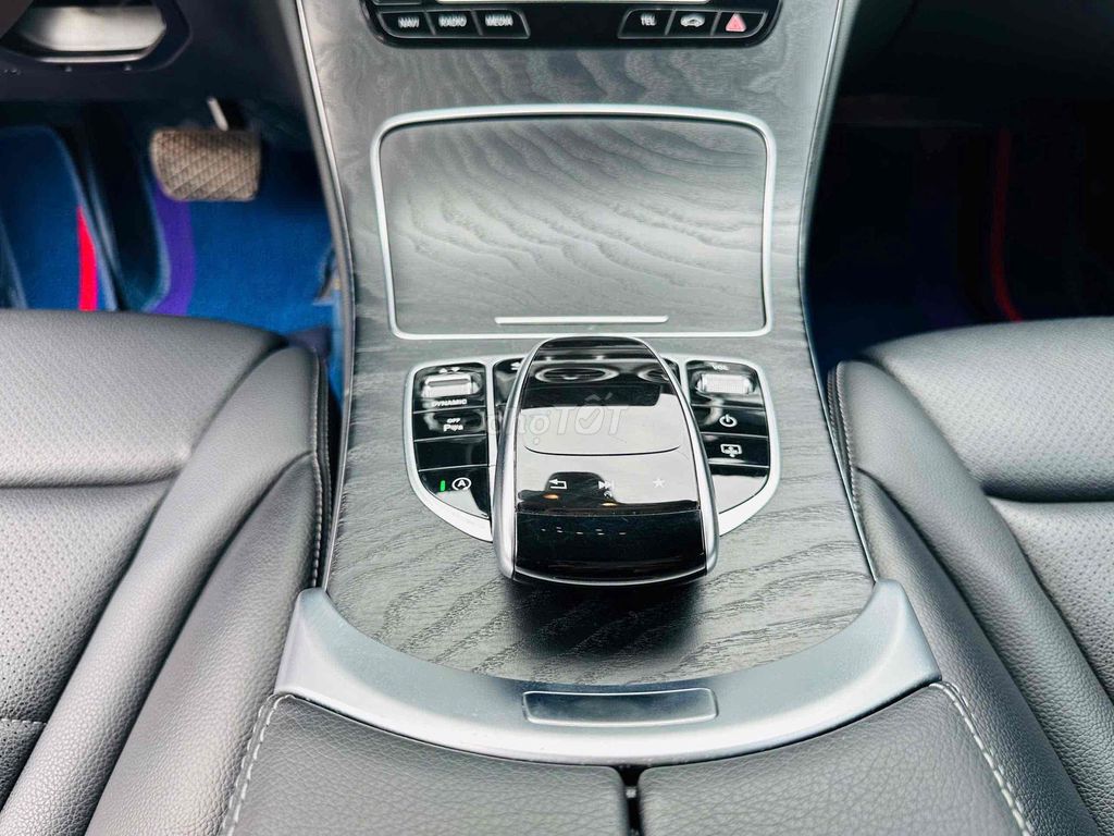 Mercedes Benz C Class 2018 C200 - 28732 km. Mua bán Ô tô tại Quận Cầu Giấy Hà Nội được đăng bởi Tuấn hình 13