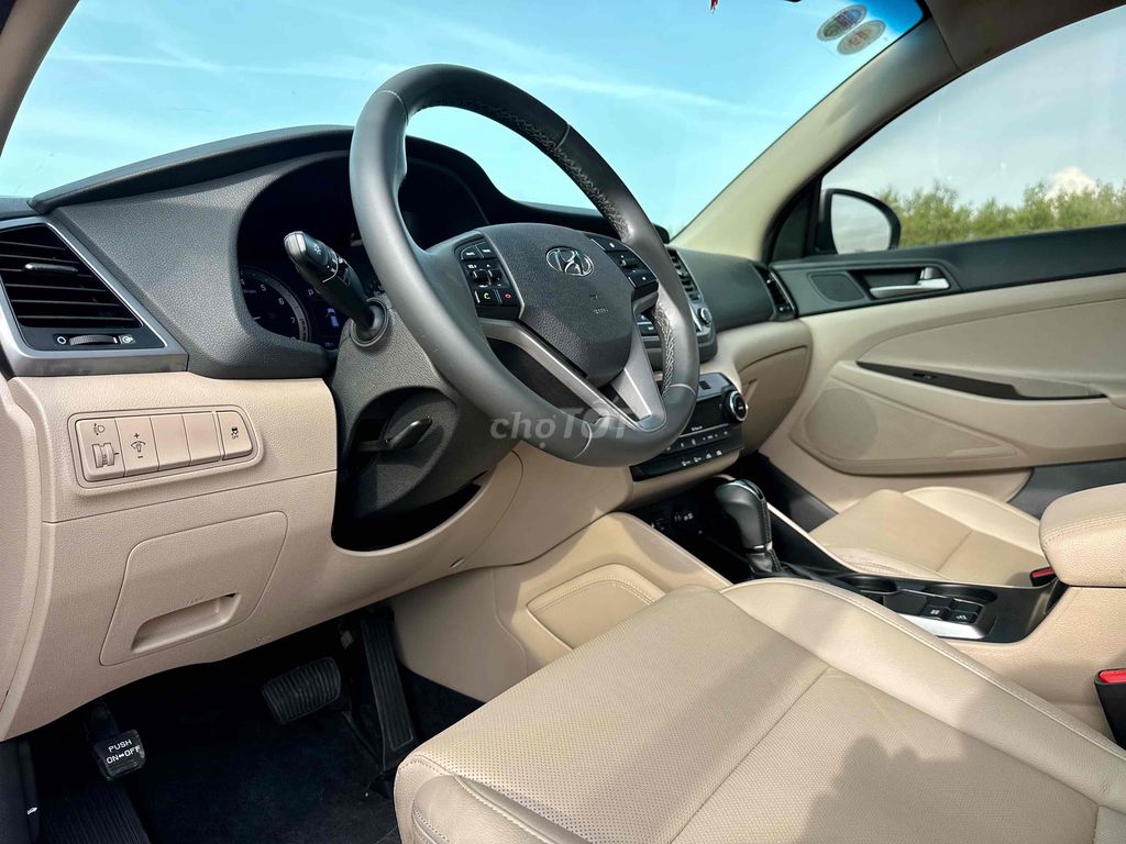 Hyundai Tucson 2018 2.0 AT - 82000 km. Mua bán Ô tô tại Quận Cẩm Lệ Đà Nẵng được đăng bởi nguyễn văn khoa hình 15