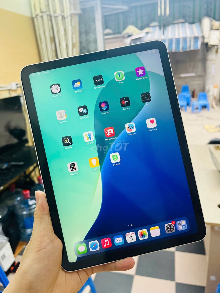 Apple iPad Air 4 64GB Bạc Wifi. Mua bán Máy tính bảng tại Quận Đống Đa Hà Nội được đăng bởi NHẬT LỆ CAMERA hình 1