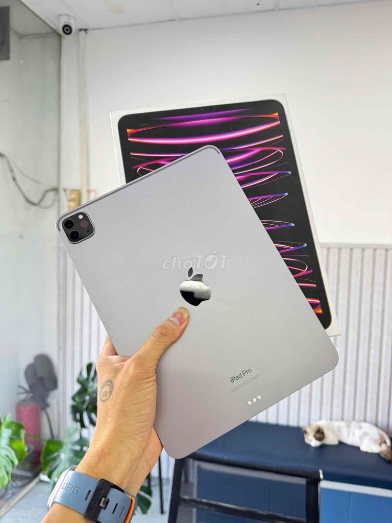 bán ipad pro 2020 256G giá rẻ. Mua bán Máy tính bảng tại Thành phố Đà Lạt Lâm Đồng được đăng bởi Lê Hữu Nghĩa hình 3