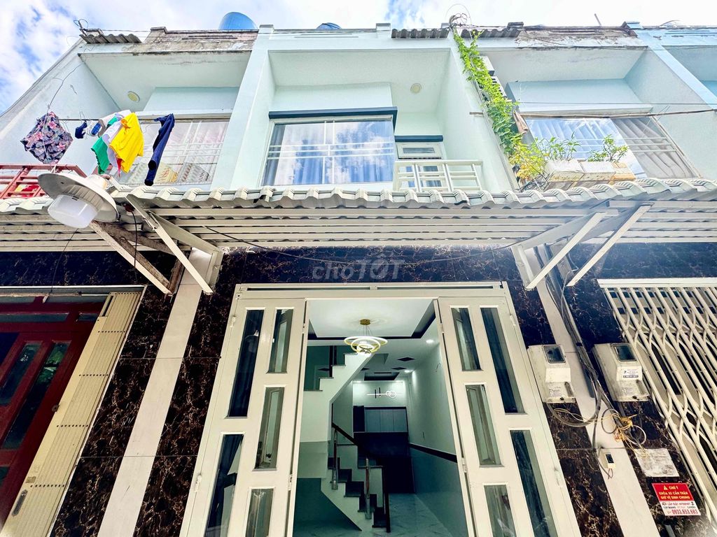 Nhà 1 lầu Đất Thổ Cư Đường Hà Huy Giáp Quận 12