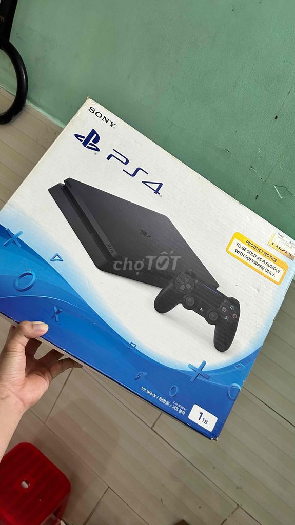 Sony PS4 Slim 1TB Đen. Mua bán Thiết bị chơi game tại Quận Bình Thạnh Tp Hồ Chí Minh được đăng bởi Khoa Anh hình 1