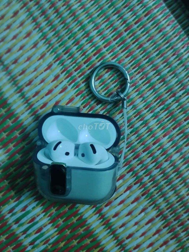 Tai nghe Apple AirPods 4 Trắng Đã sử dụng. Mua bán Tivi, Âm thanh tại Quận Liên Chiểu Đà Nẵng được đăng bởi Ut Cau hình 1