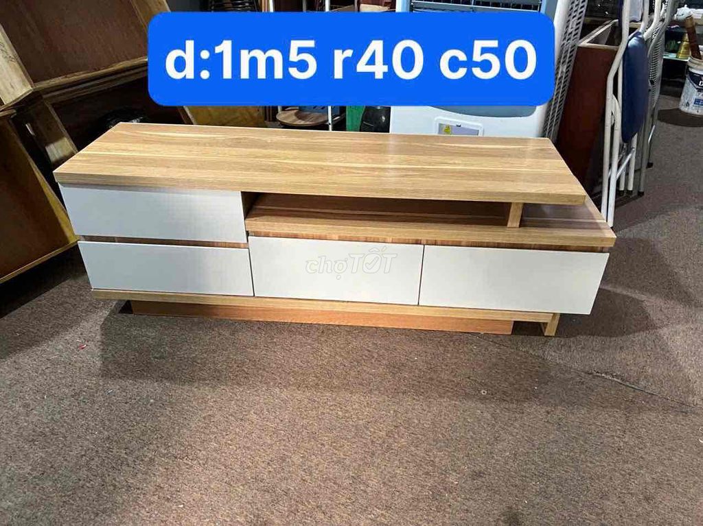 Kệ tivi gỗ 1m9 Vàng, Trắng. Mua bán Tủ, kệ gia đình tại Quận Hà Đông Hà Nội được đăng bởi Nguyễn Văn Hưng hình 1