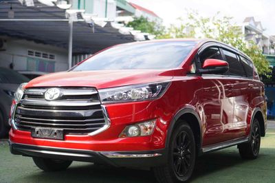 Toyota Innova 2019 Venturer - 80000 km