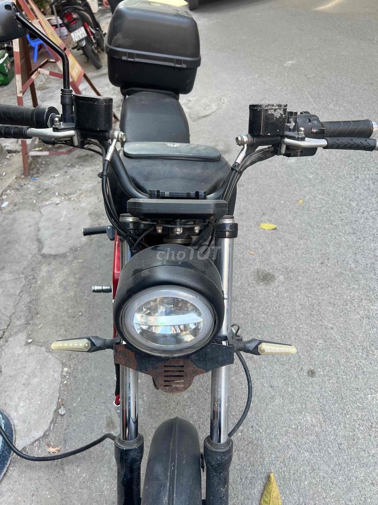 Электрический скутер Datbike Weave 200 Tracker 2022 Черный, красный