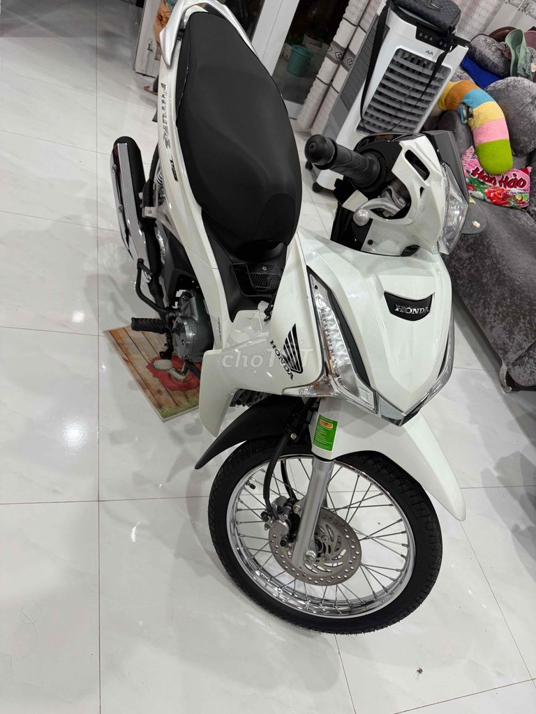 Cần bán future 2022 màu trắng odo thấp. Mua bán Xe máy tại Thành phố Trà Vinh Trà Vinh được đăng bởi quí hình 3
