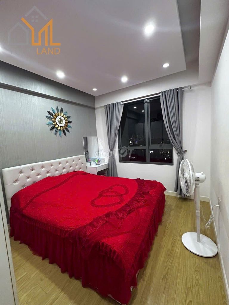 Продается квартира 65 м² с видом на достопримечательность 81, район 2
